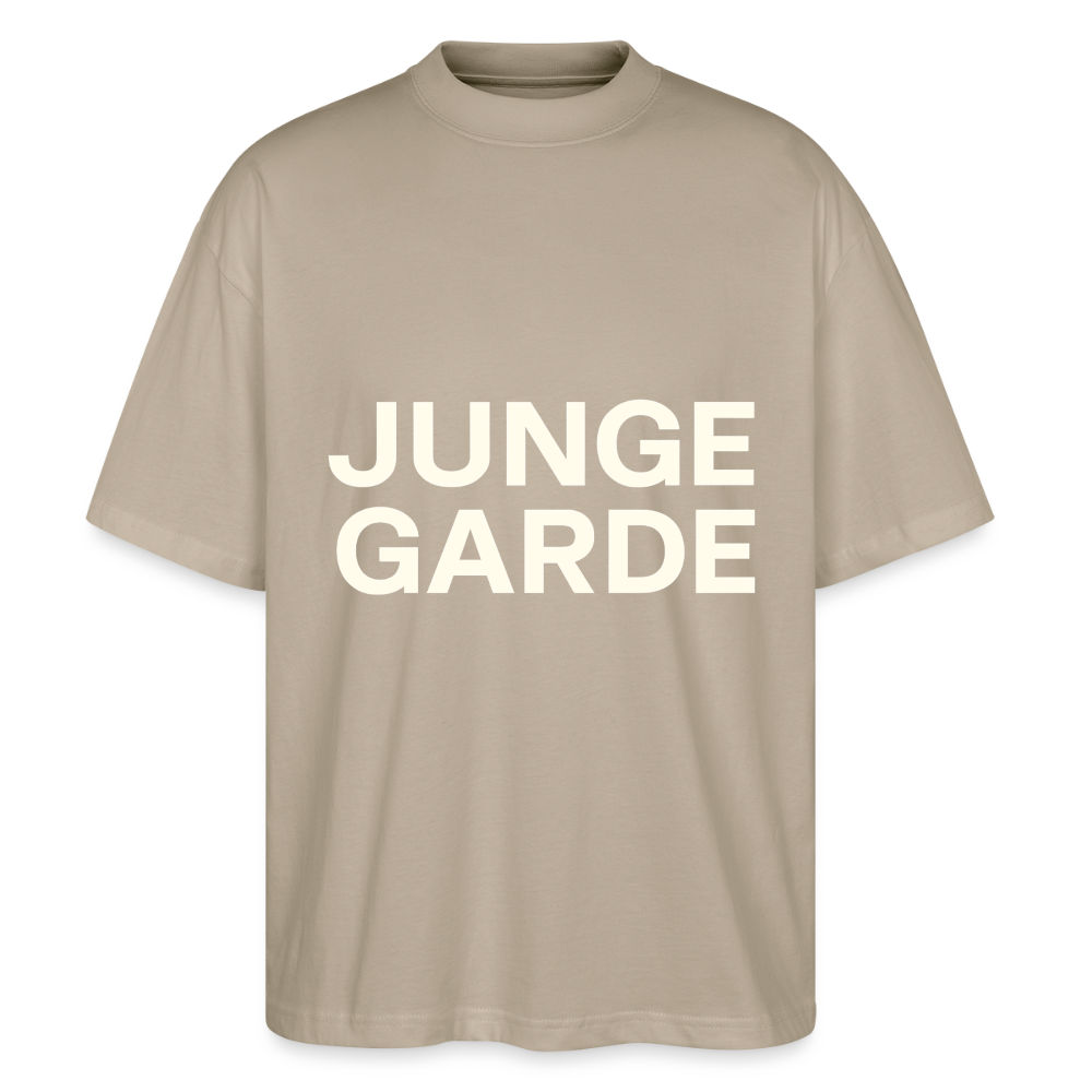 JUNGE GARDE – Mehr als ein Shirt. Eine Bewegung. - stone