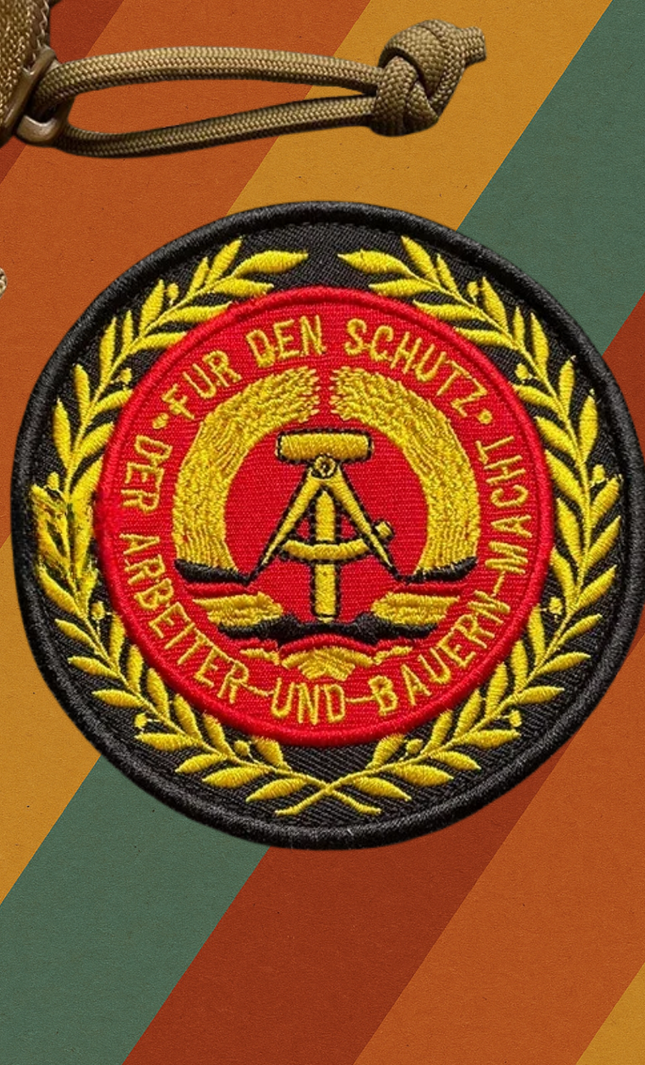 DDR Aufnäher Arbeiter- und Bauern-Macht