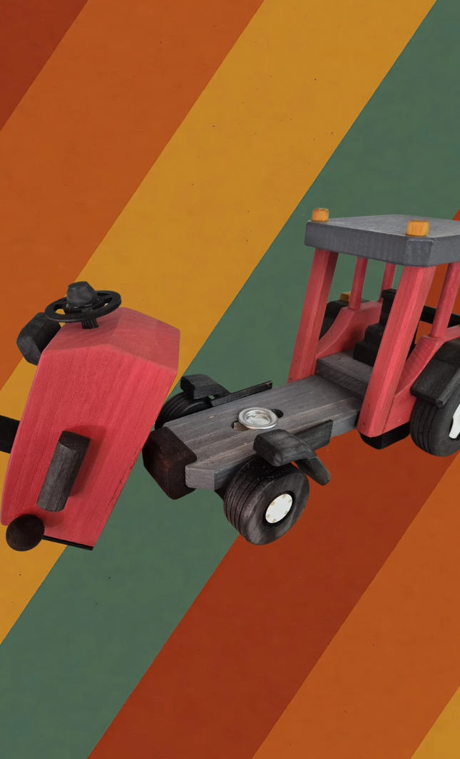 Räuchermann Traktor DDR LPG aus Buchenholz handgefertigt