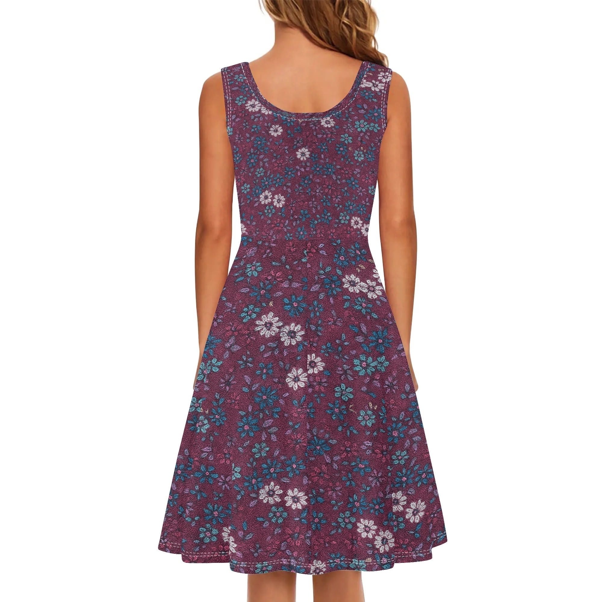 Florale Freiheit – Ärmelloses DDR Retro-Kleid mit Taschen