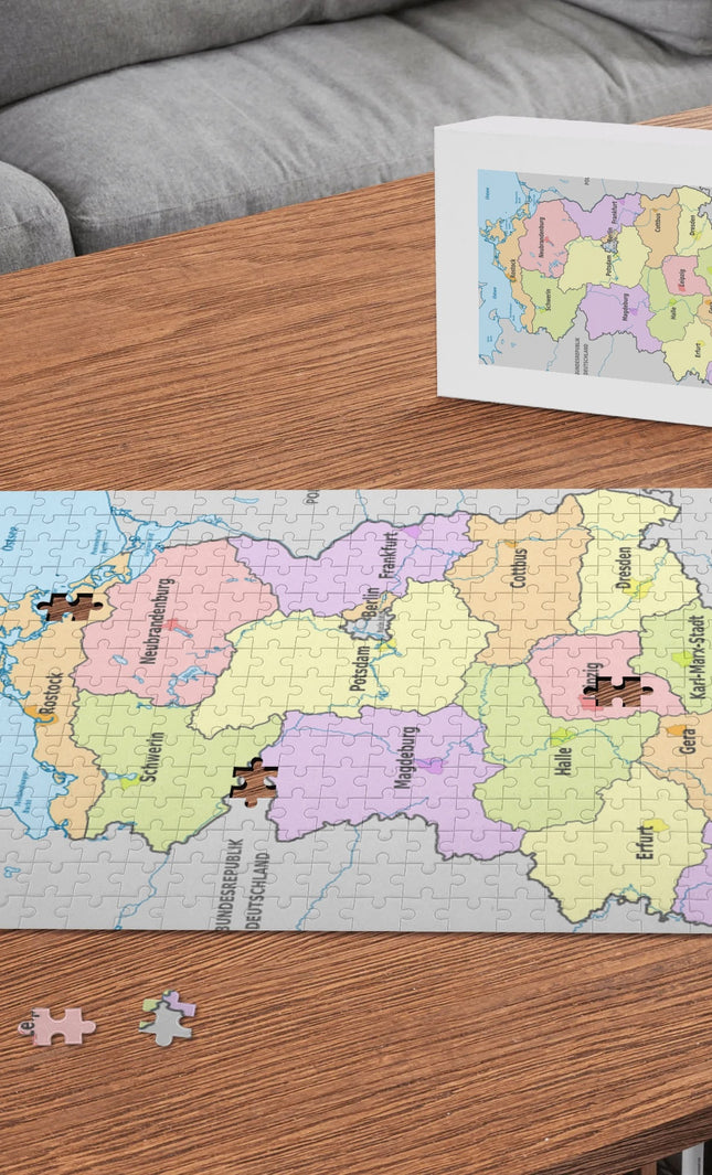 DDR Landkarte Puzzle