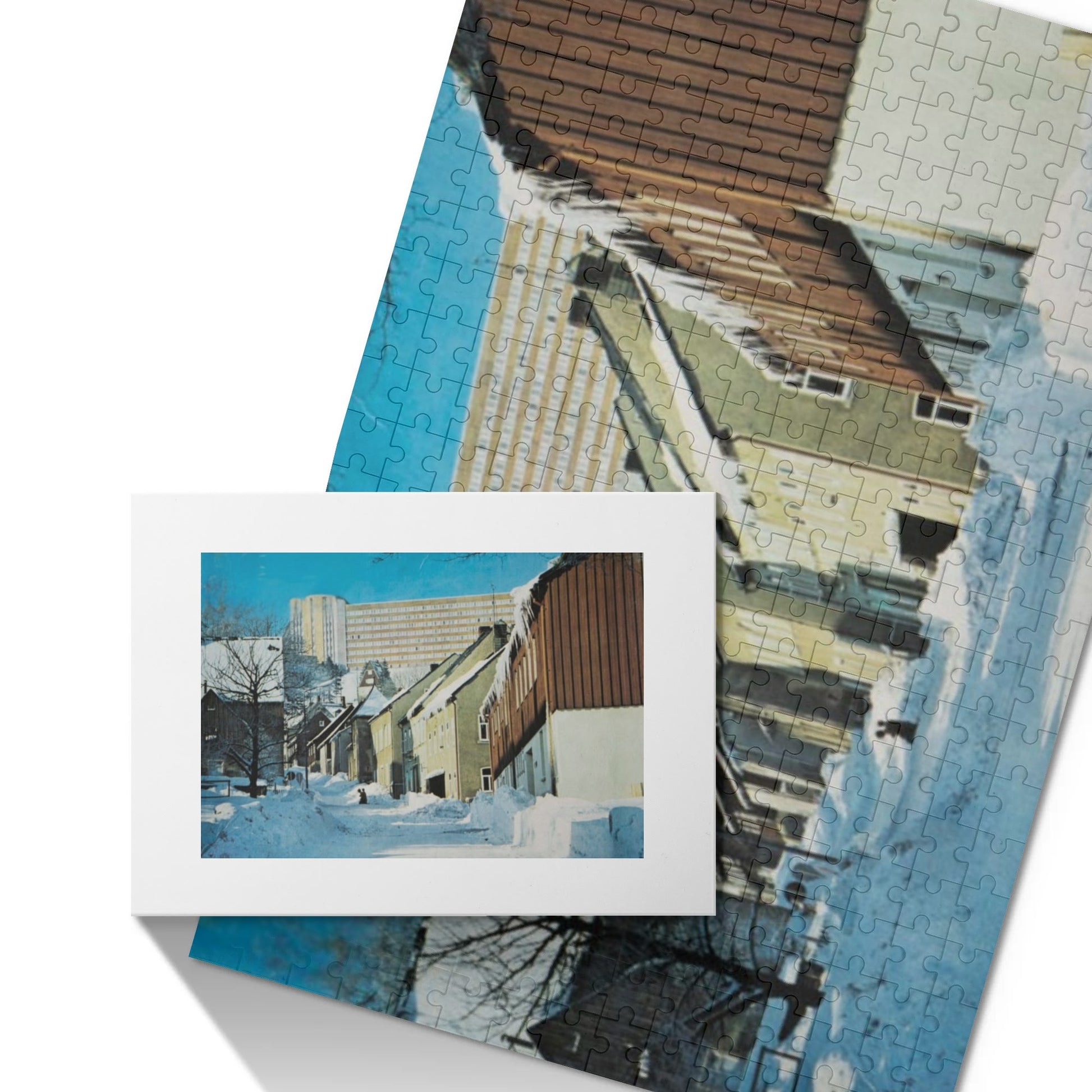 DDR Puzzle – Winter in Oberhof mit Plattenbau – 300 Teile Nostalgie