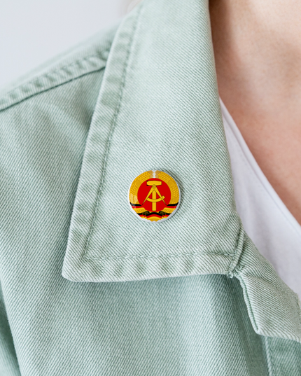 DDR ANSTECKER - Weiß