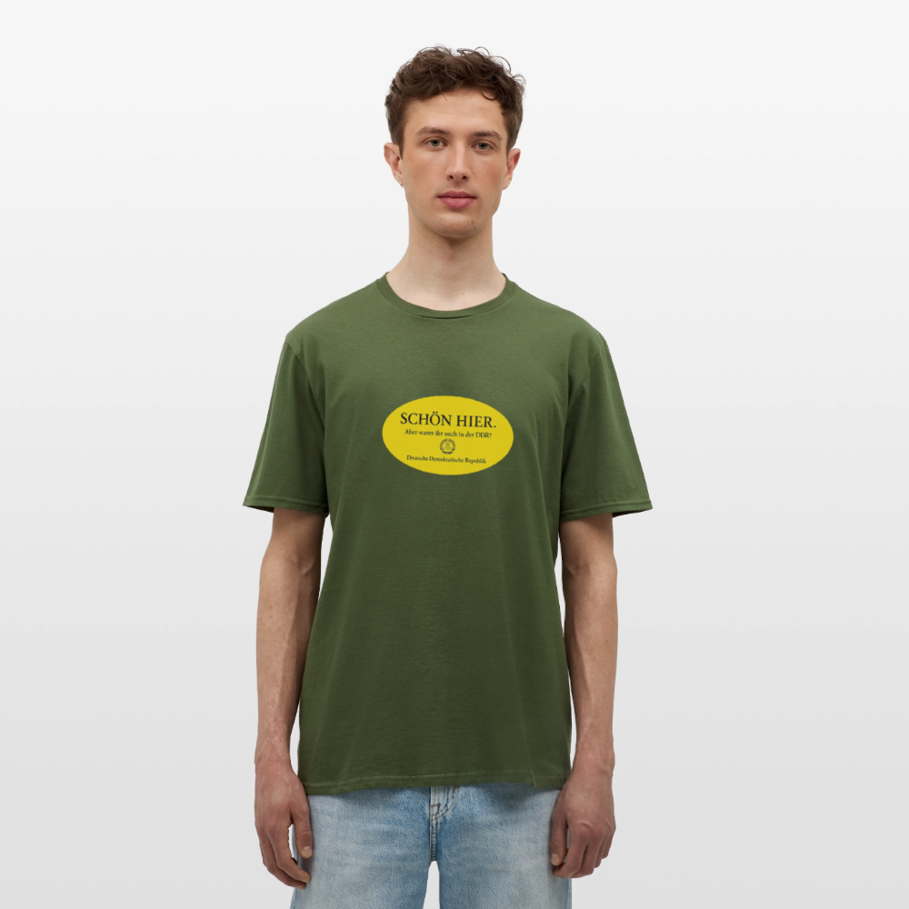 Der Schön hier – Kult-Sticker auf T-Shirt - military green