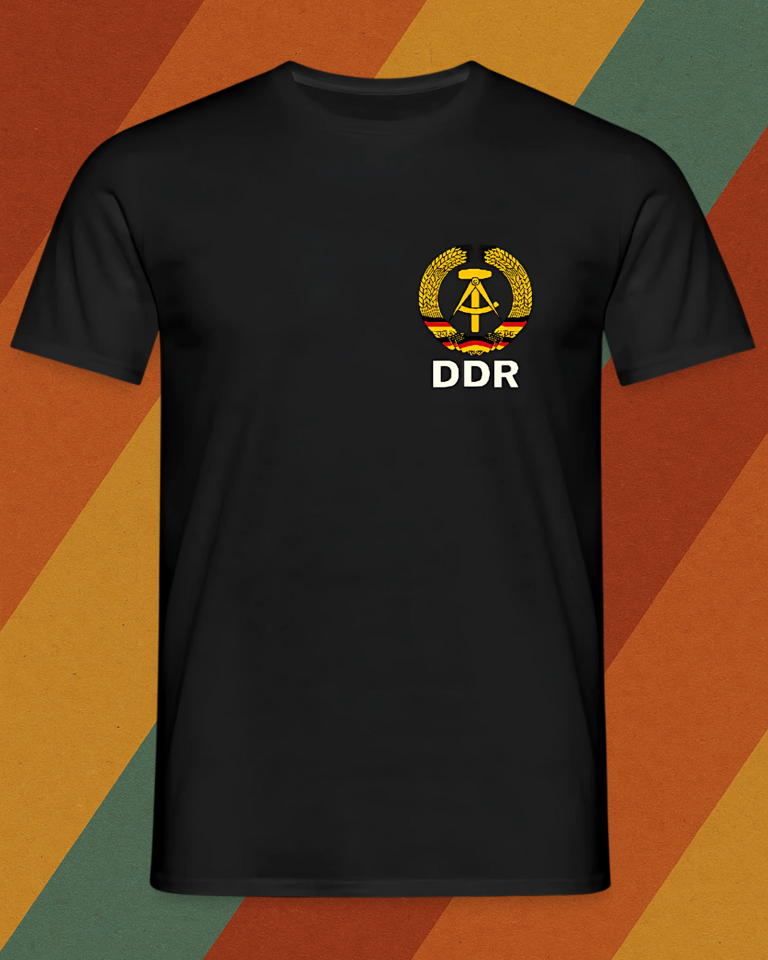 DDR Shirt mit Flagge | Ostdeutsche Identität auf der Brust (Unisex)