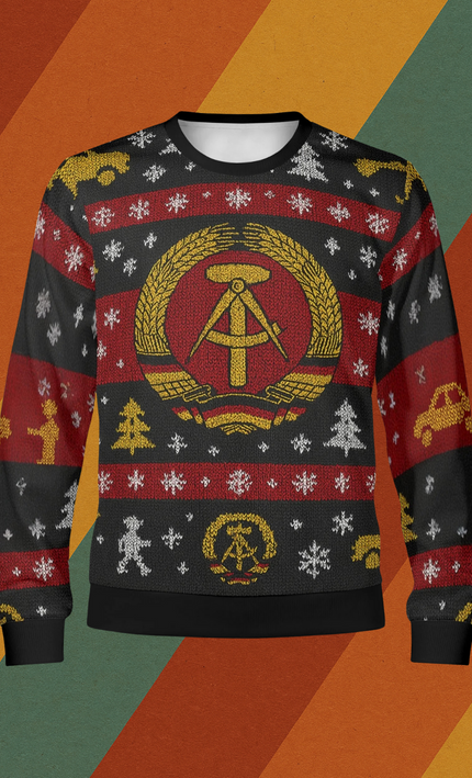 DDR Weihnachtspullover mit Wappen auf der Brust Strickoptik