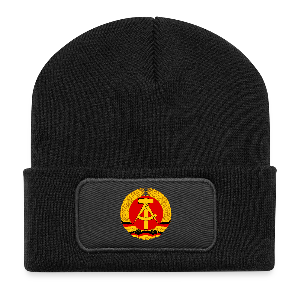 DDR 1 Recycelte Patch Beanie - Schwarz
