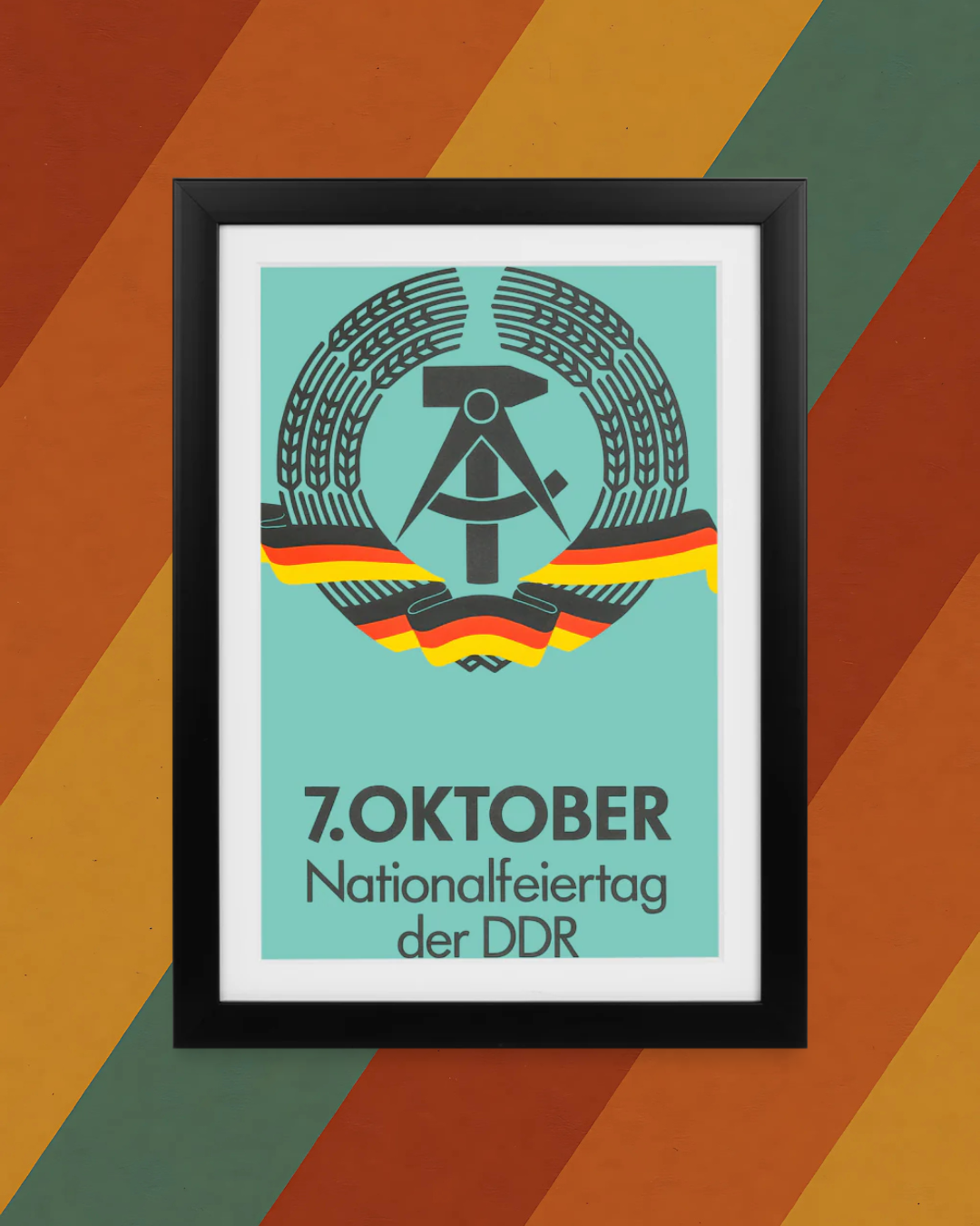 Tag der Republik Gerahmtes Poster 1.1