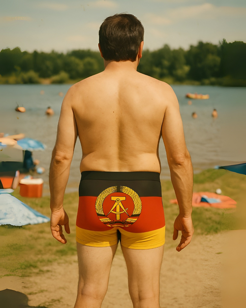 DDR Boxershorts – Im nostalgischen Flaggen-Design