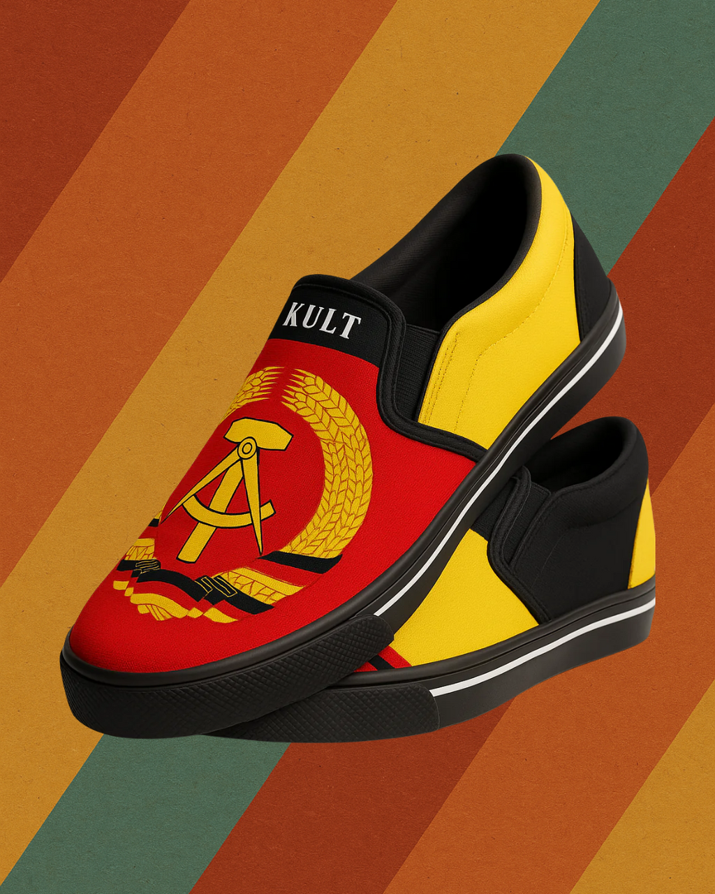 DDR Schuhe mit Wappen