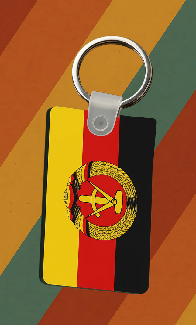 DDR Schlüsselanhänger – Jungpioniere & Flagge auf beiden Seiten