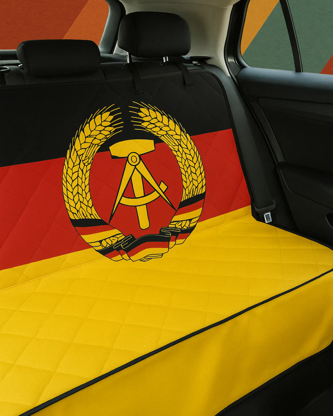 DDR Autoschutzdecke für Hunde mit Fahne