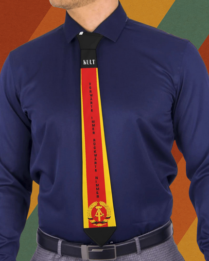 DDR Krawatte Vorwärts Immer