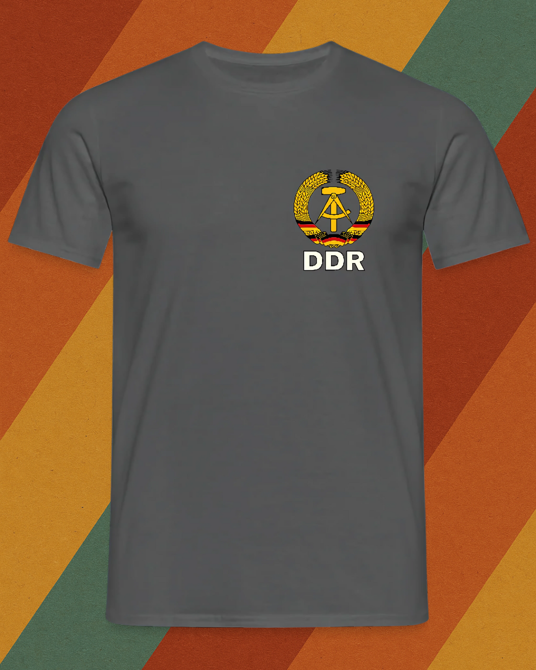 DDR Shirt mit Flagge | Ostdeutsche Identität auf der Brust (Unisex)