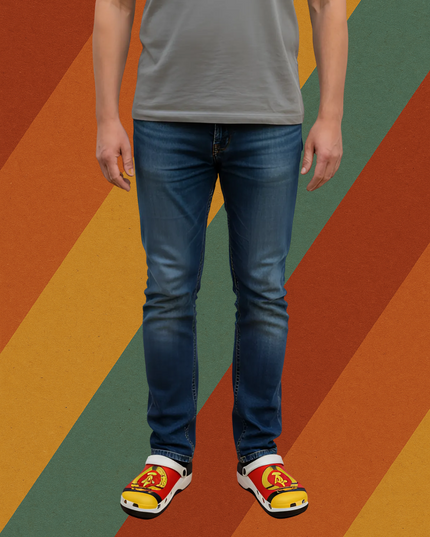 DDR Clogs mit Wappen – Bequem & Atmungsaktiv