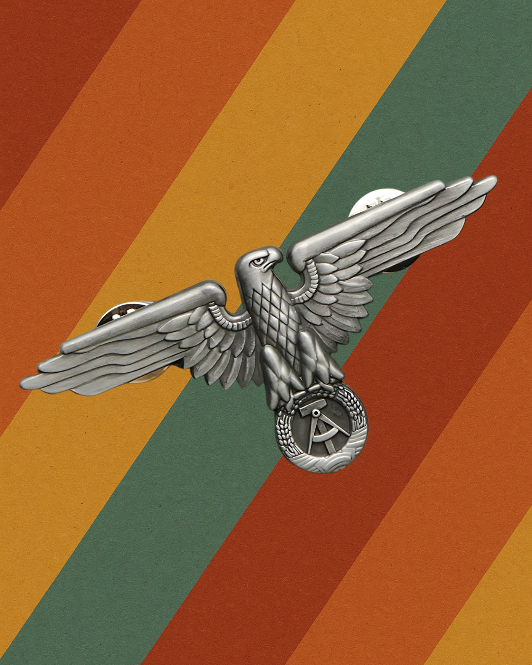 DDR Anstecker Adler