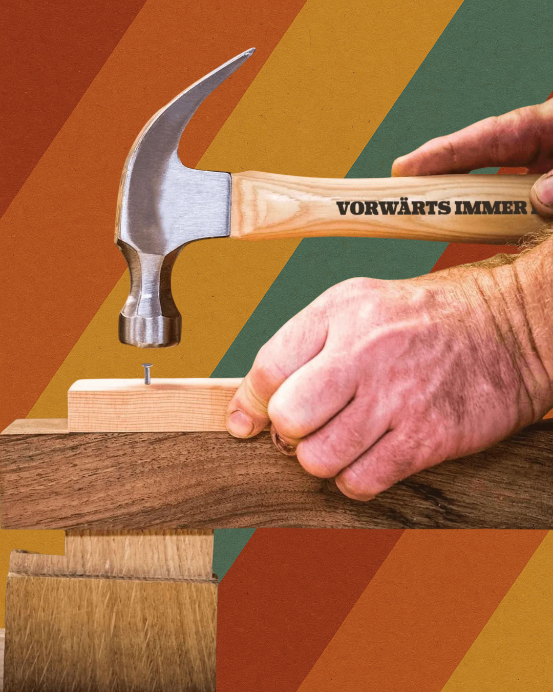 DDR Hammer Vorwärts Immer Gravur