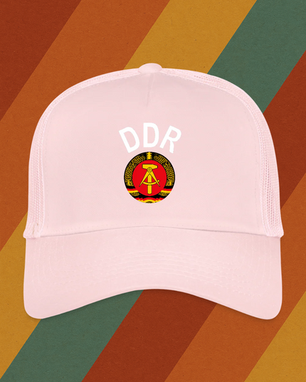 DDR Trucker Cap – Ostdeutscher Klassiker mit Kultwappen