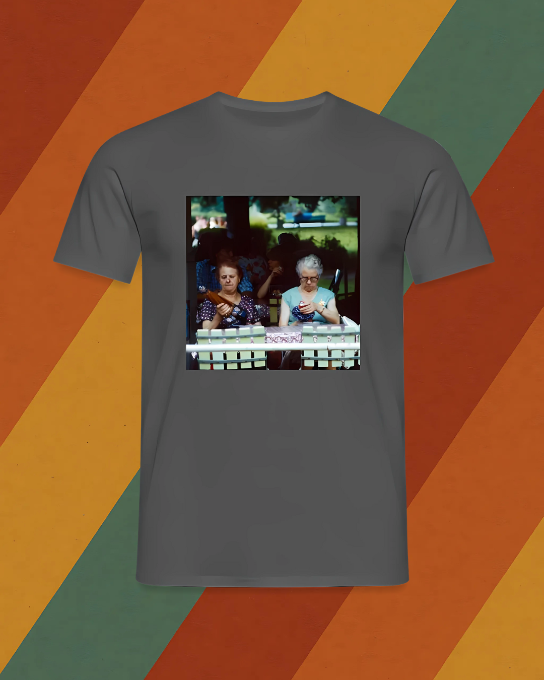 DDR Rentnerinnen T-Shirt – Kaffee, Kuchen, klare Haltung