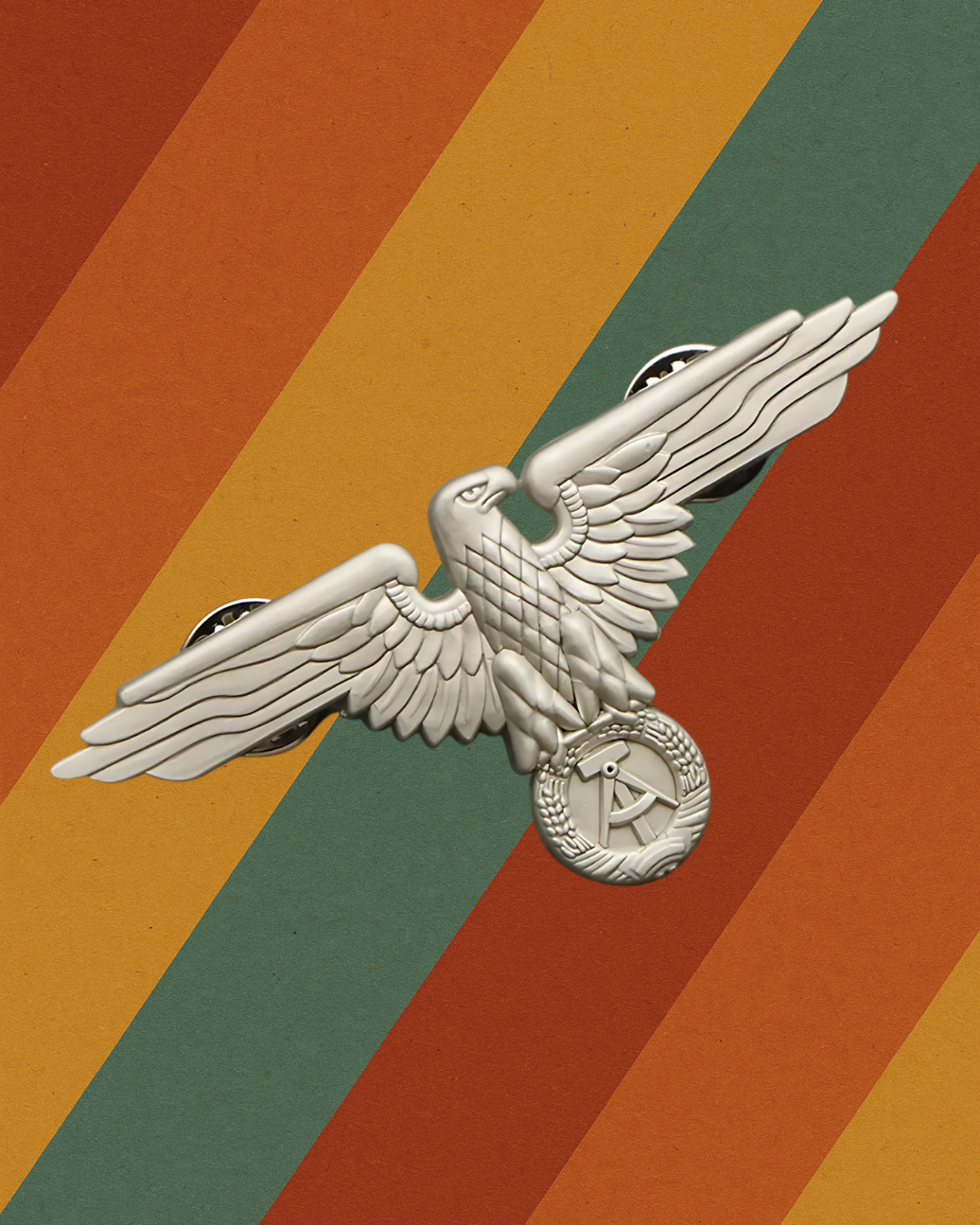 DDR Anstecker Adler