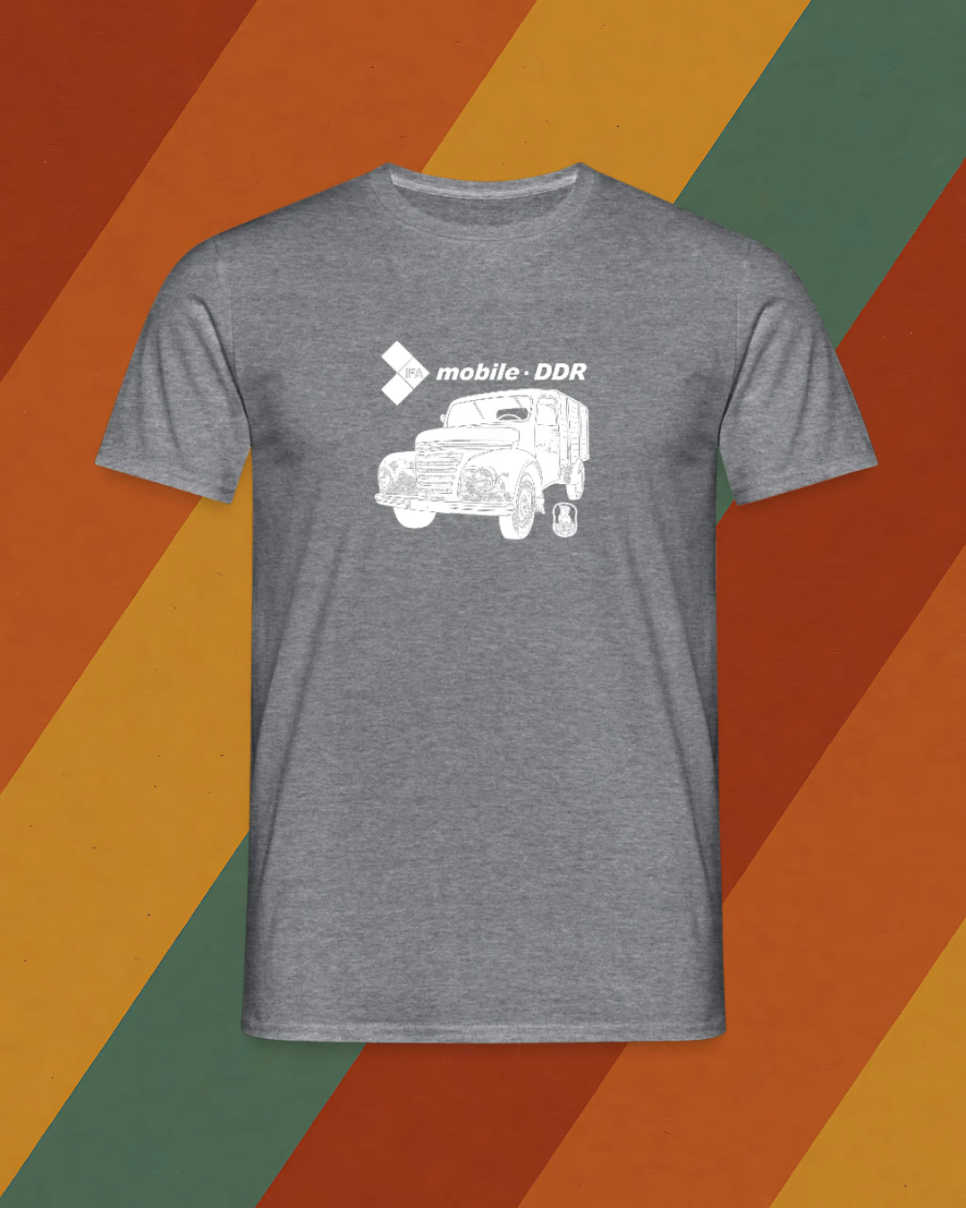 IFA Mobile DDR Herren T-Shirt mit Oldtimer-LKW Motiv aus der DDR