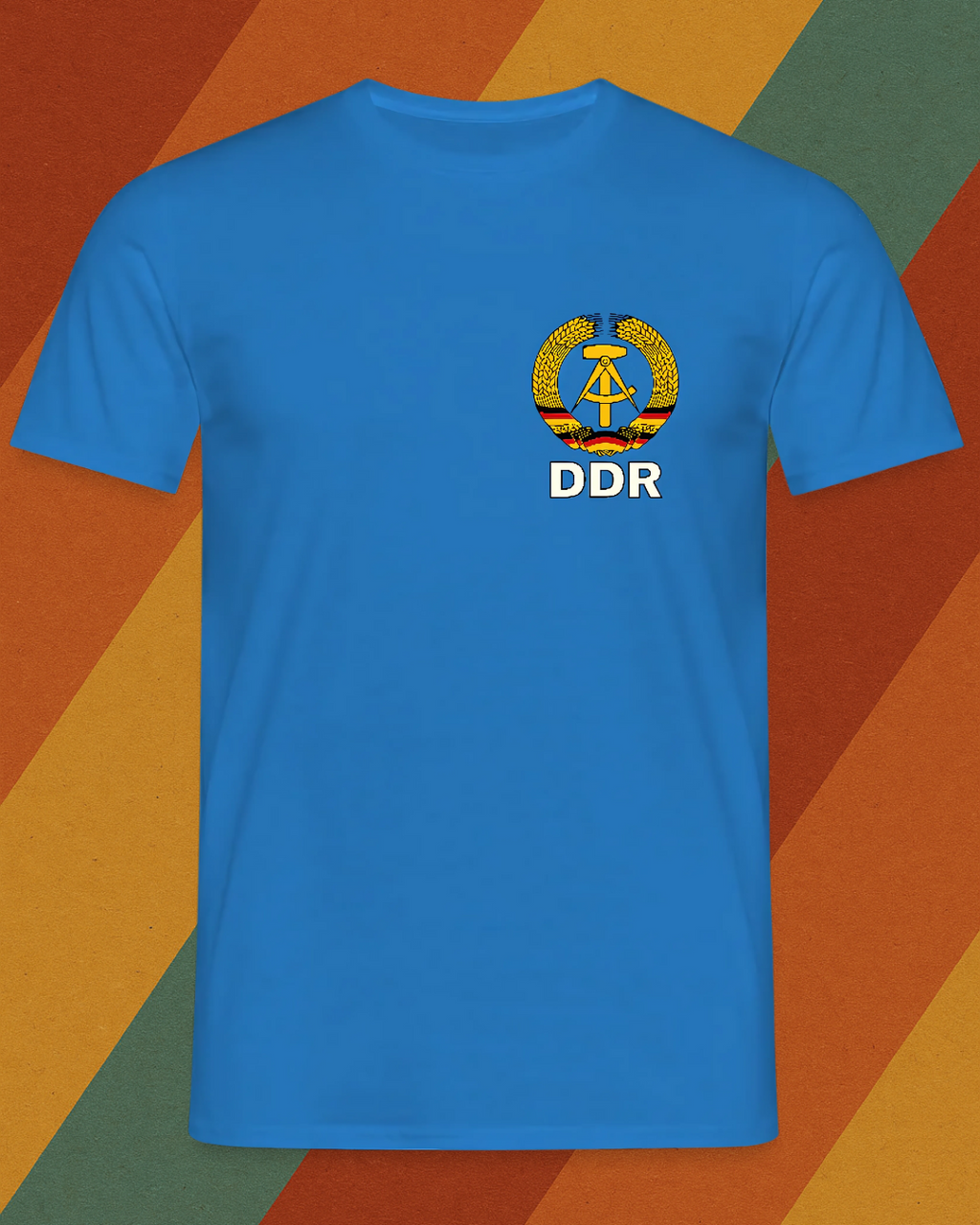 DDR Shirt mit Flagge | Ostdeutsche Identität auf der Brust (Unisex)