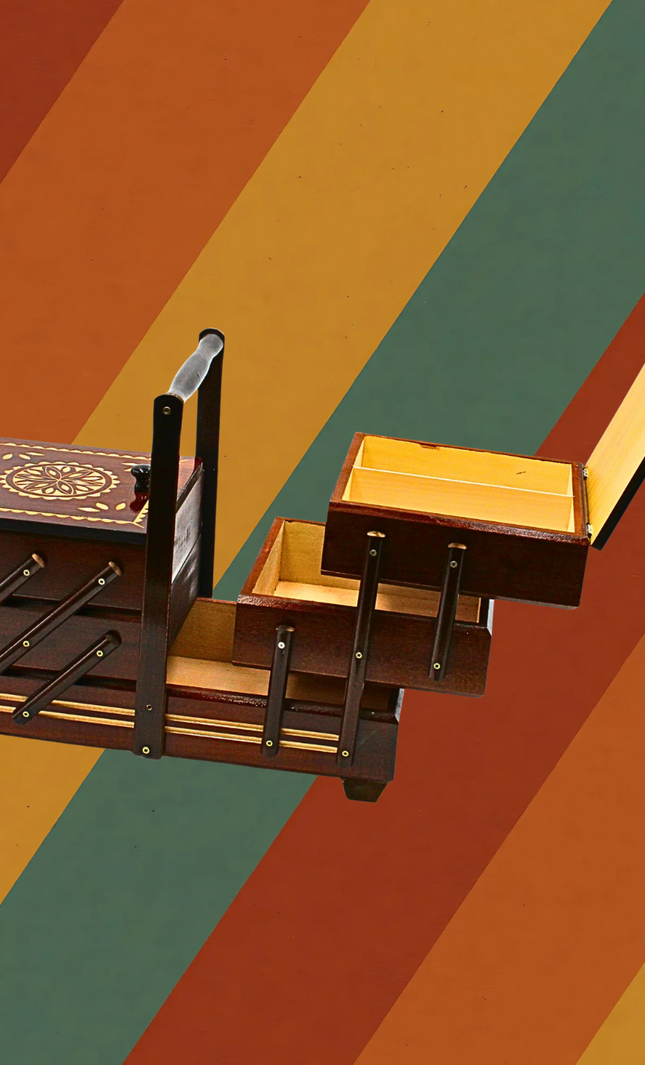 Omas Nähkästchen - Echt Eiche, 7 Fächer & für die Ewigkeit