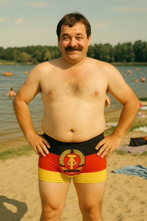 DDR Boxershorts – Im nostalgischen Flaggen-Design