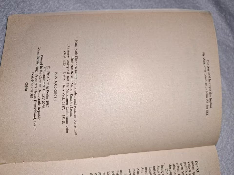 Marx · Engels · Lenin – Über den Kampf um Frieden und sozialen Fortschritt (Dietz Verlag Berlin, 1984)