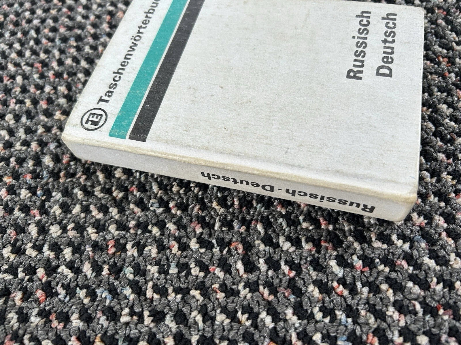 Russisch–Deutsch Taschenwörterbuch – VEB Verlag Enzyklopädie Leipzig
