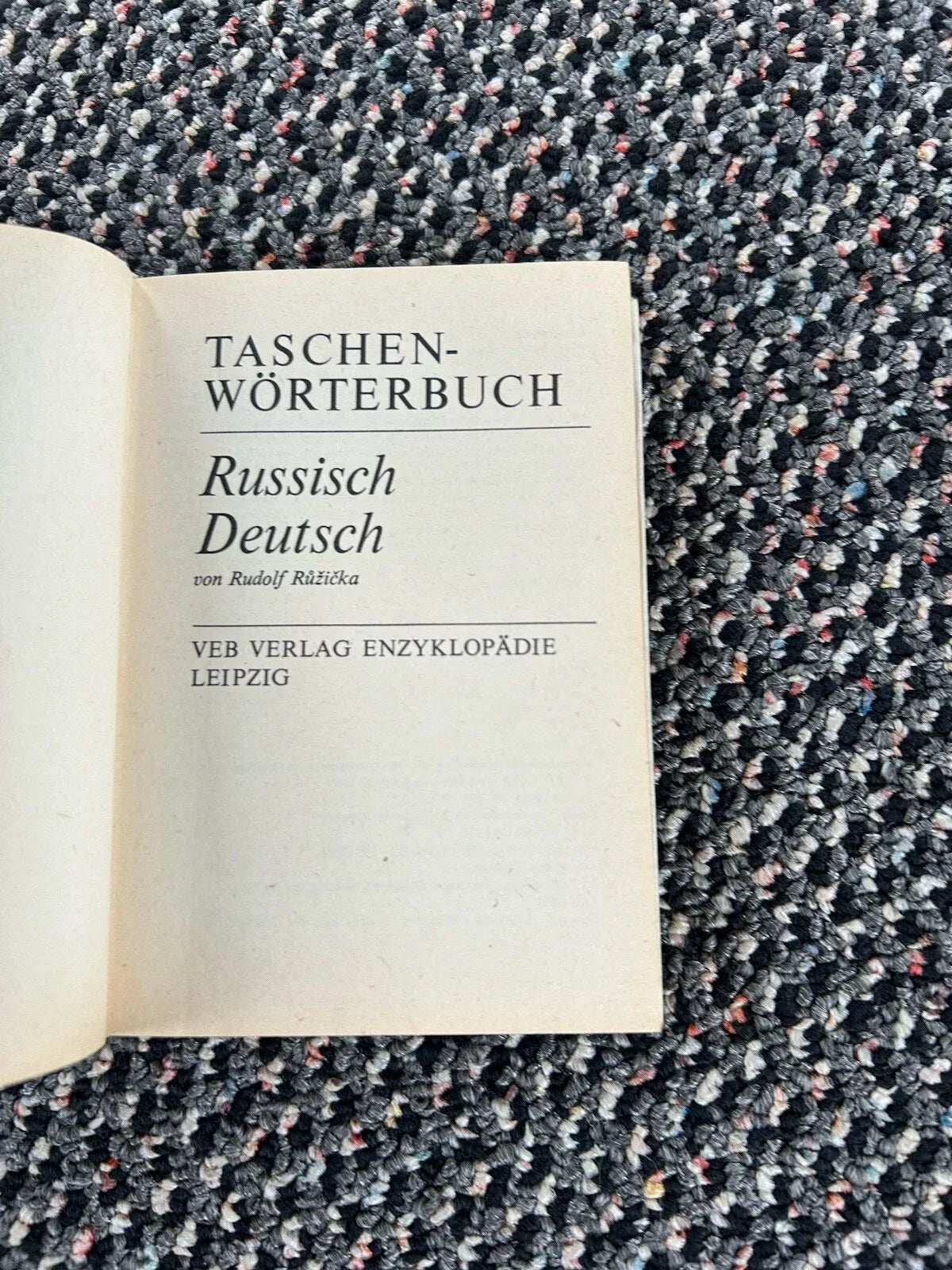 Russisch–Deutsch Taschenwörterbuch – VEB Verlag Enzyklopädie Leipzig